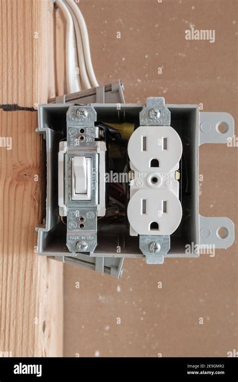 electrical box to 2x4 stud|installing outlet box on stud.